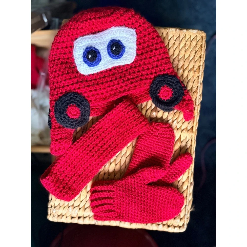 Handmade Race Car Crochet Hat Scarf Mittens Set Kids Red Lightning Bolt
